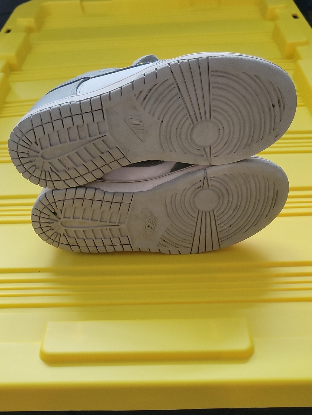 Nike Kids Dunk Low White and Gray - Picture 7 of 7